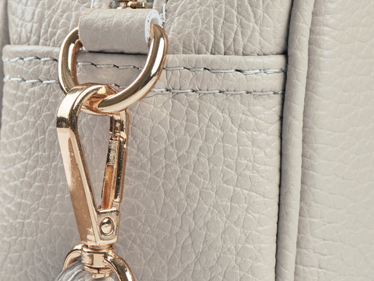 leather bag hardware
