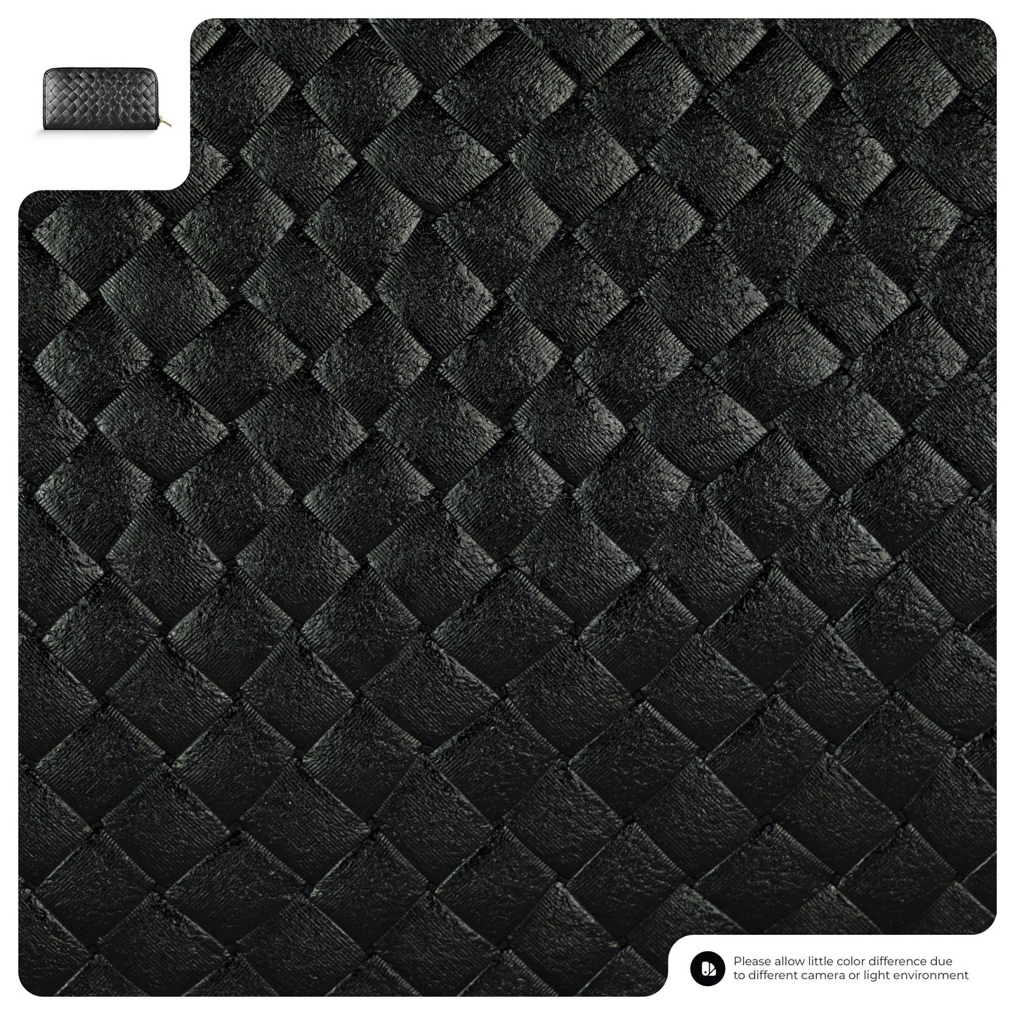 Close-up of a black, quilted, diamond-patterned textured mat, reminiscent of the intrecciato technique, with a small inset showing a zoomed-out view. A notice about possible color differences appears in the bottom right corner.